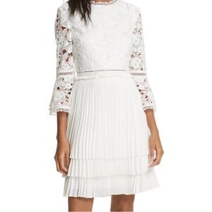 Elegant White Lace Dress